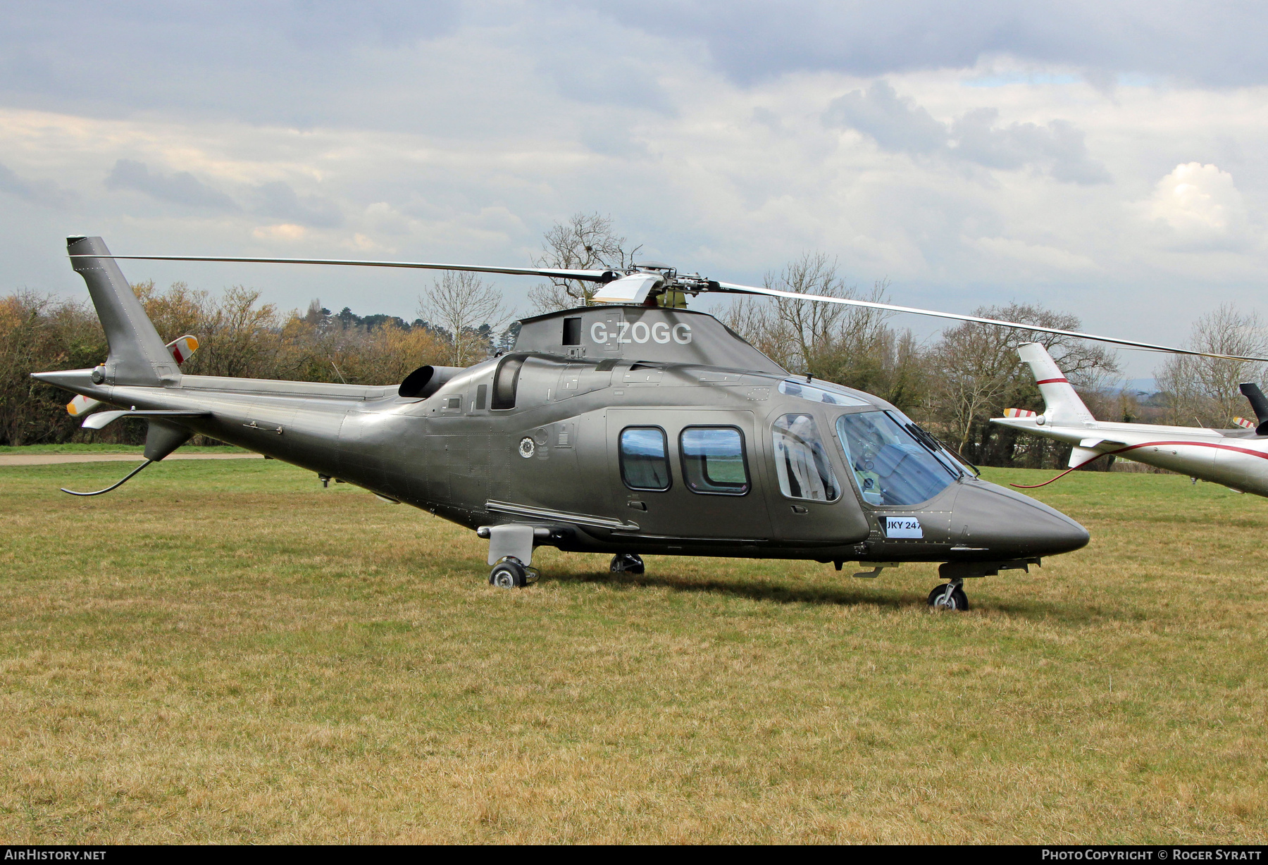 Aircraft Photo of G-ZOGG | Agusta A-109S Grand | AirHistory.net #790265
