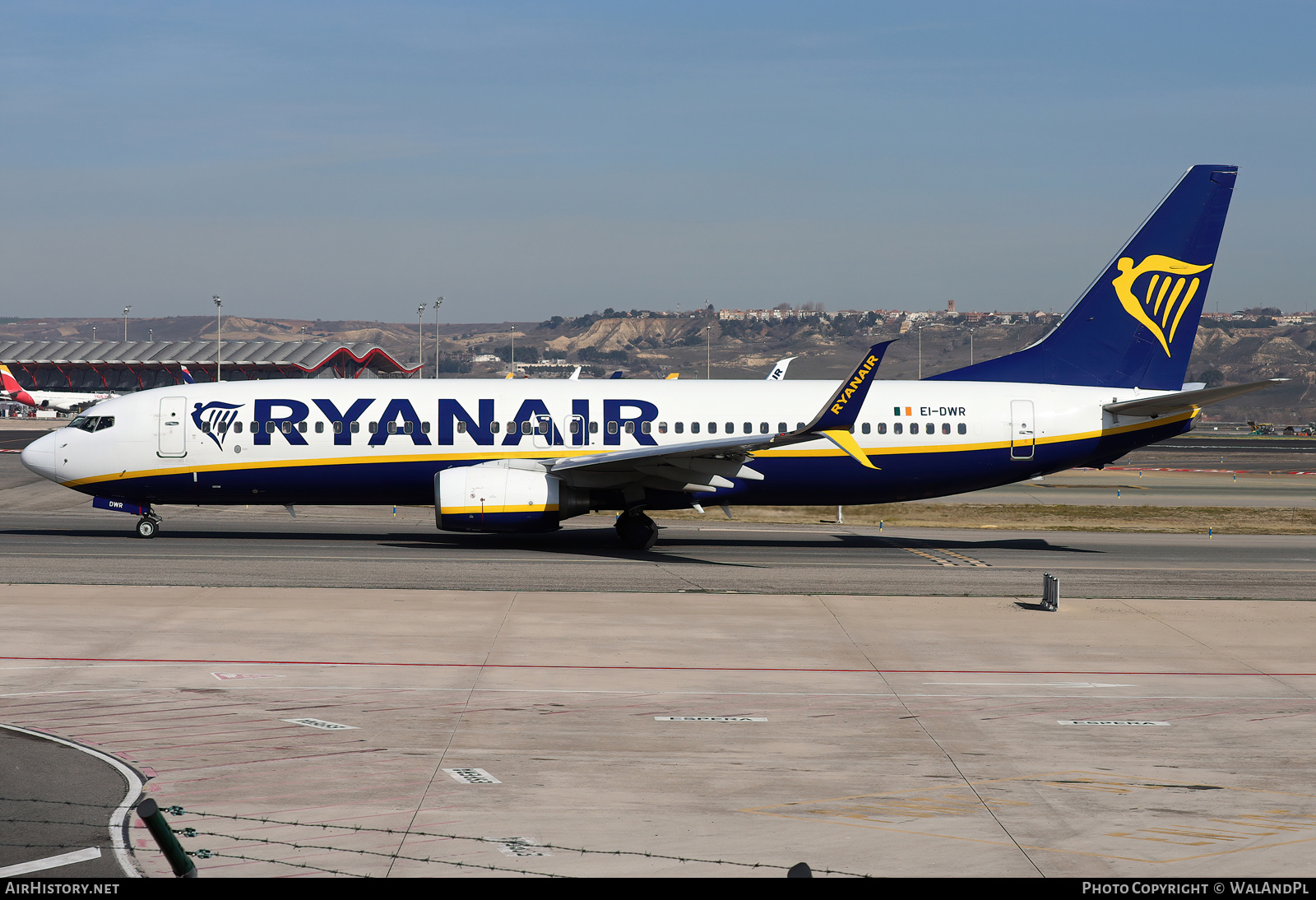 Aircraft Photo of EI-DWR | Boeing 737-8AS | Ryanair | AirHistory.net #790423