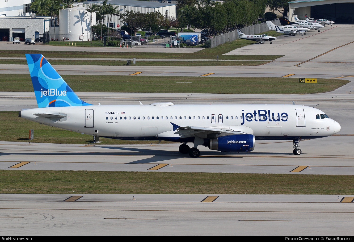 Aircraft Photo of N594JB | Airbus A320-232 | JetBlue Airways | AirHistory.net #790434