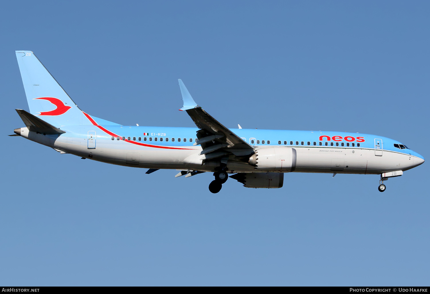 Aircraft Photo of EI-RZB | Boeing 737-8 Max 8 | Neos | AirHistory.net #790480