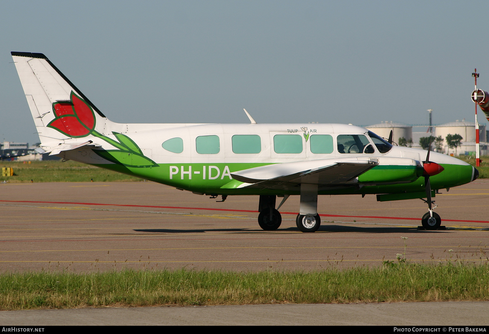 Aircraft Photo of PH-IDA | Piper PA-31-350 Chieftain | Tulip Air | AirHistory.net #790528