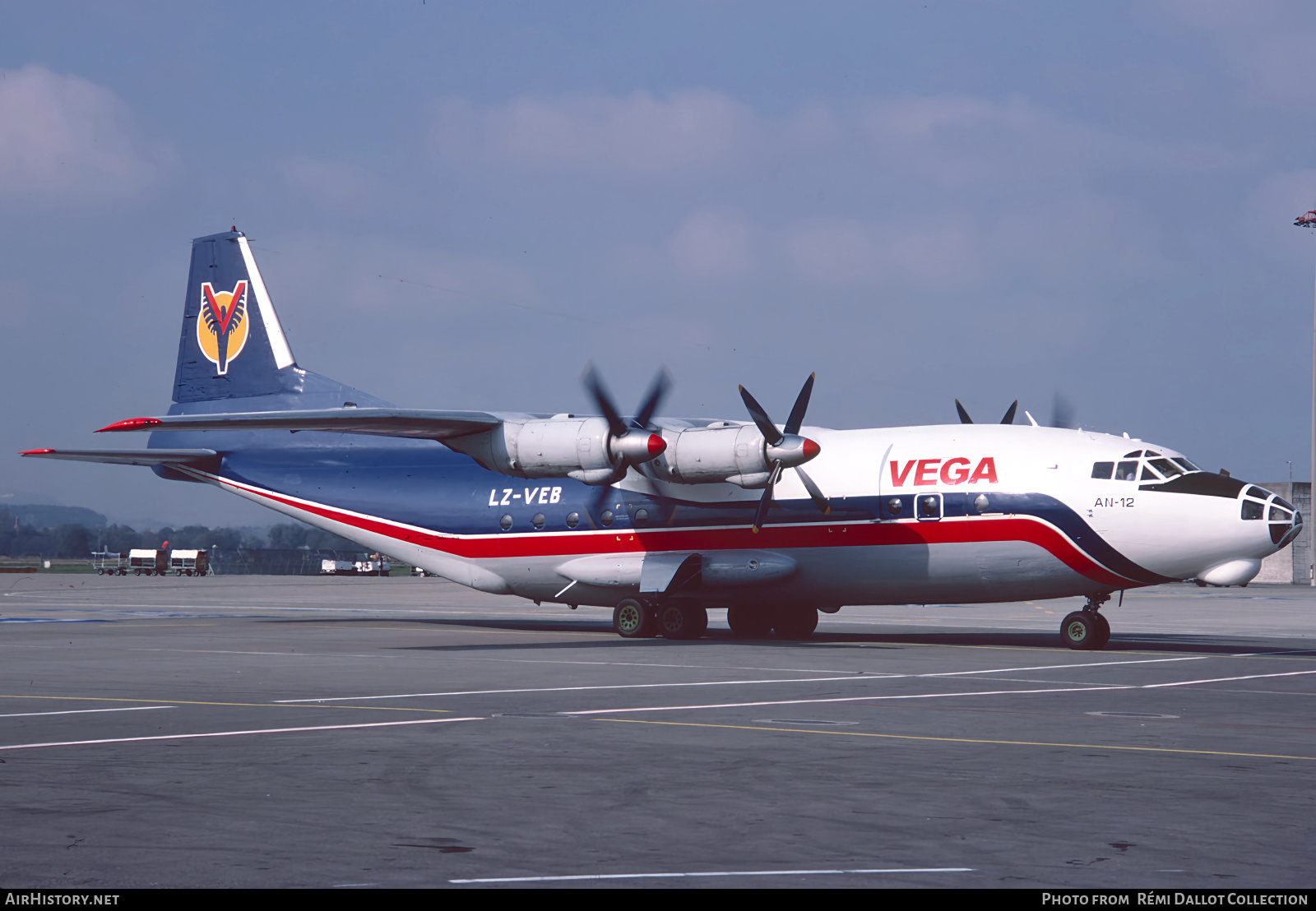 Aircraft Photo of LZ-VEB | Antonov An-12B | Vega Airlines | AirHistory.net #790562