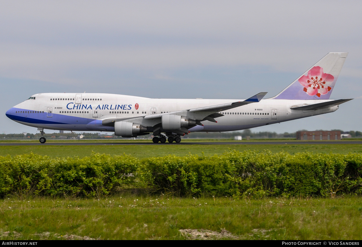 Aircraft Photo of B-18203 | Boeing 747-409 | China Airlines | AirHistory.net #790715