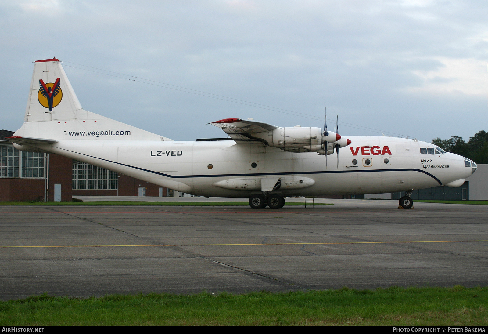Aircraft Photo of LZ-VED | Antonov An-12BP | Vega Airlines | AirHistory.net #790752