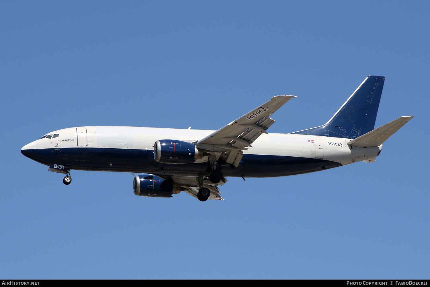 Aircraft Photo of HI1063 | Boeing 737-301(BDSF) | AirHistory.net #790859