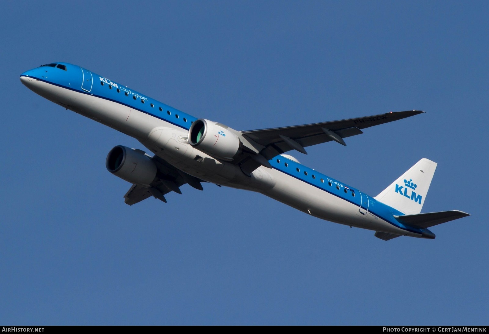 Aircraft Photo of PH-NXW | Embraer 195-E2 (ERJ-190-400) | KLM Cityhopper | AirHistory.net #790950