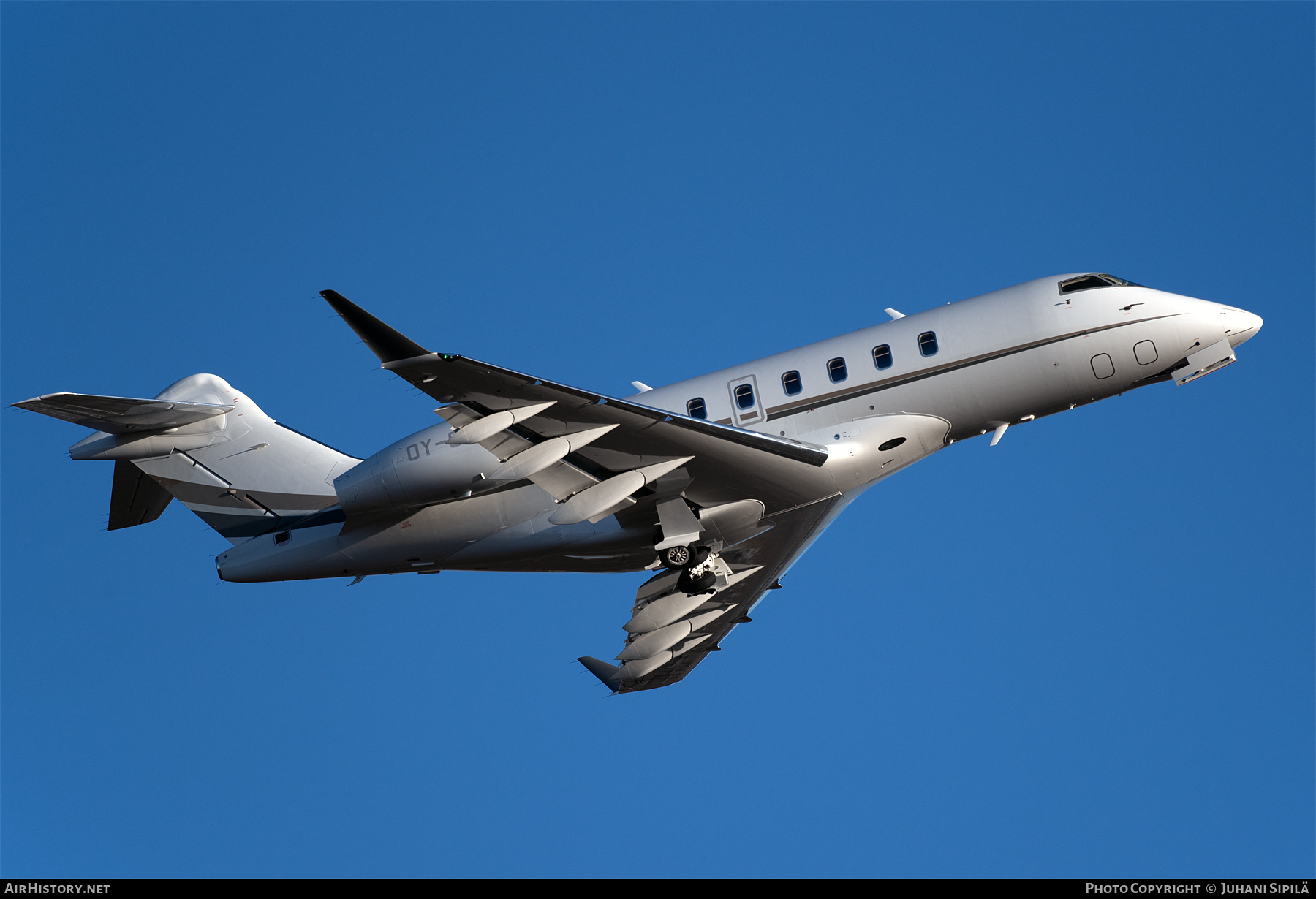 Aircraft Photo of OY-CHL | Bombardier Challenger 3500 (BD-100-1A10) | AirHistory.net #791063