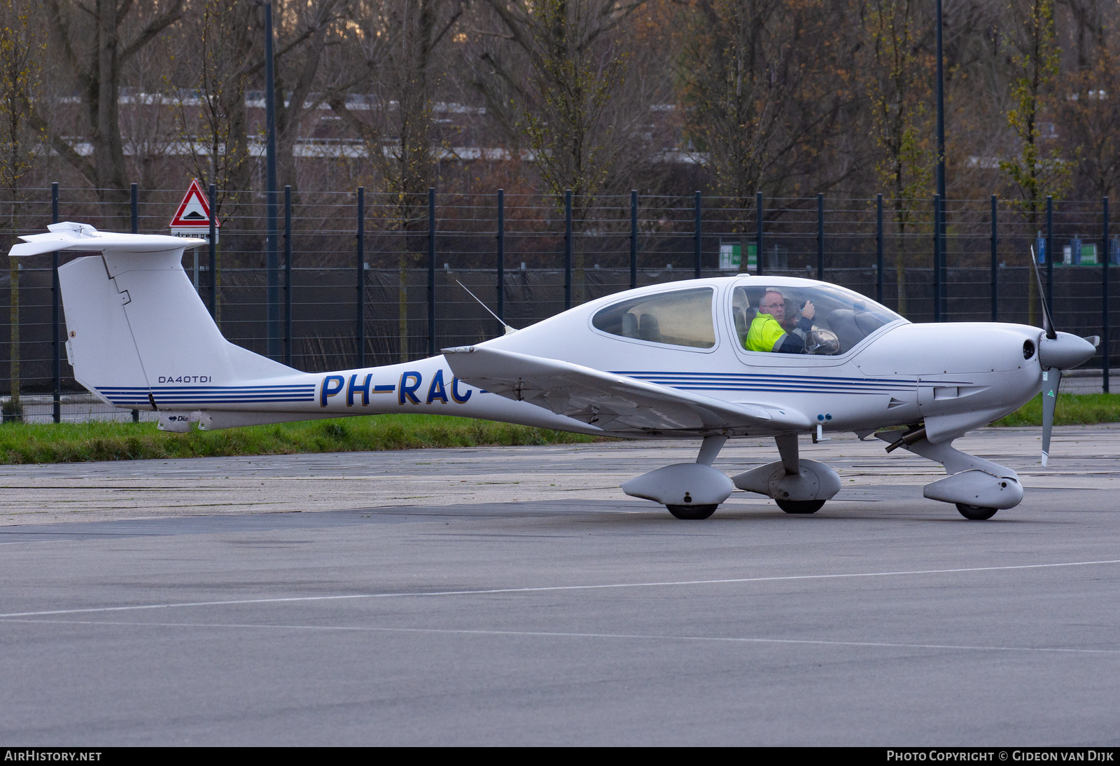 Aircraft Photo of PH-RAC | Diamond DA40D Diamond Star TDI | AirHistory.net #791282