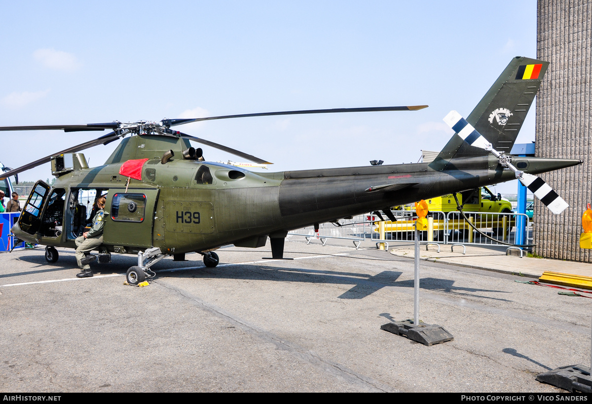 Aircraft Photo of H39 | Agusta A-109HA (A-109BA) | Belgium - Army | AirHistory.net #791310
