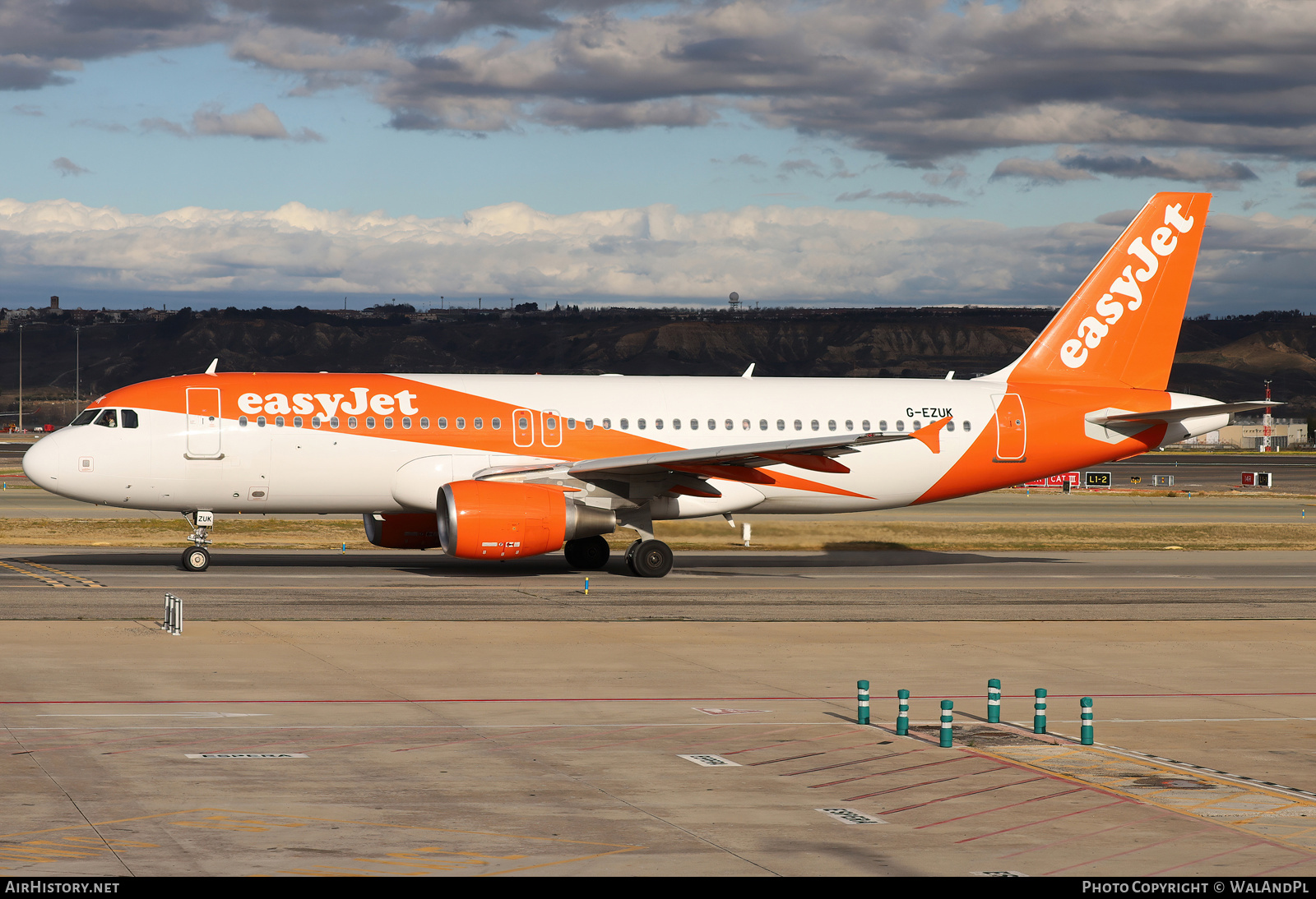 Aircraft Photo of G-EZUK | Airbus A320-214 | EasyJet | AirHistory.net #791311