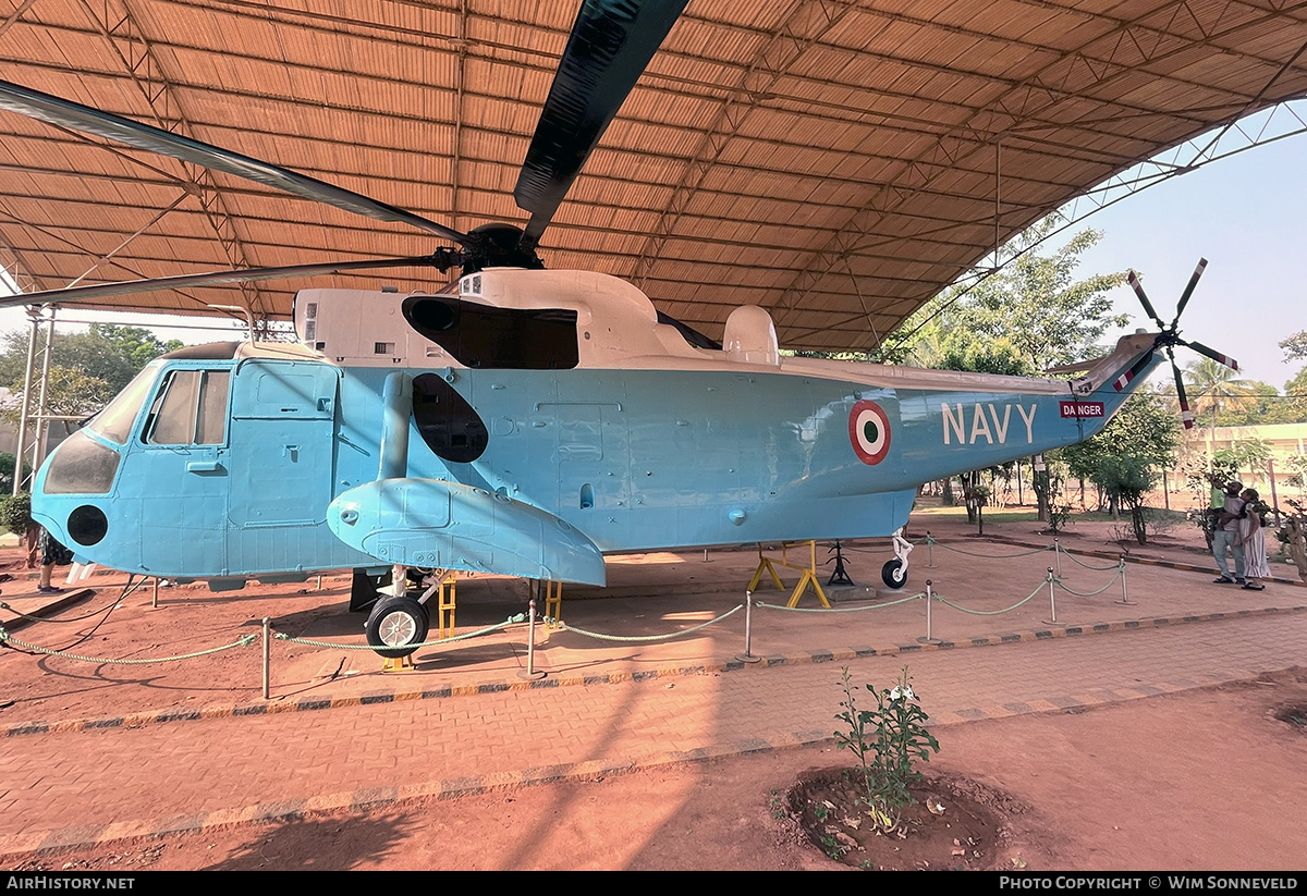 Aircraft Photo of IN504 | Westland WS-61 Sea King Mk42 | India - Navy | AirHistory.net #791454