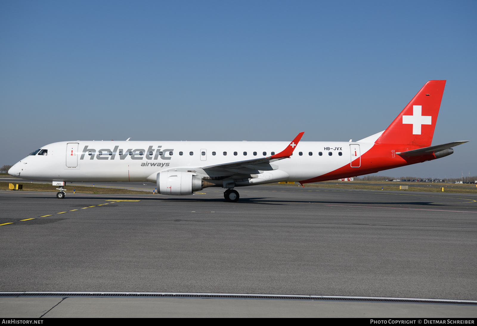 Aircraft Photo of HB-JVX | Embraer 190STD (ERJ-190-100STD) | Helvetic Airways | AirHistory.net #791616