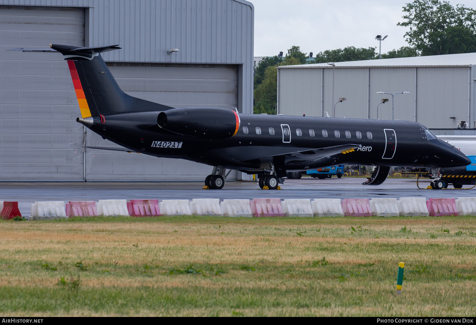 Aircraft Photo of N402AT | Embraer ERJ-135LR (EMB-135LR) | Aero | AirHistory.net #791685