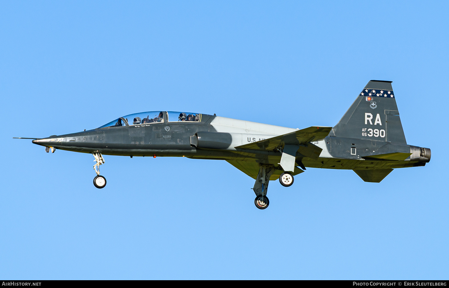 Aircraft Photo of 65-10390 / AF65-390 | Northrop T-38C Talon | USA - Air Force | AirHistory.net #791707
