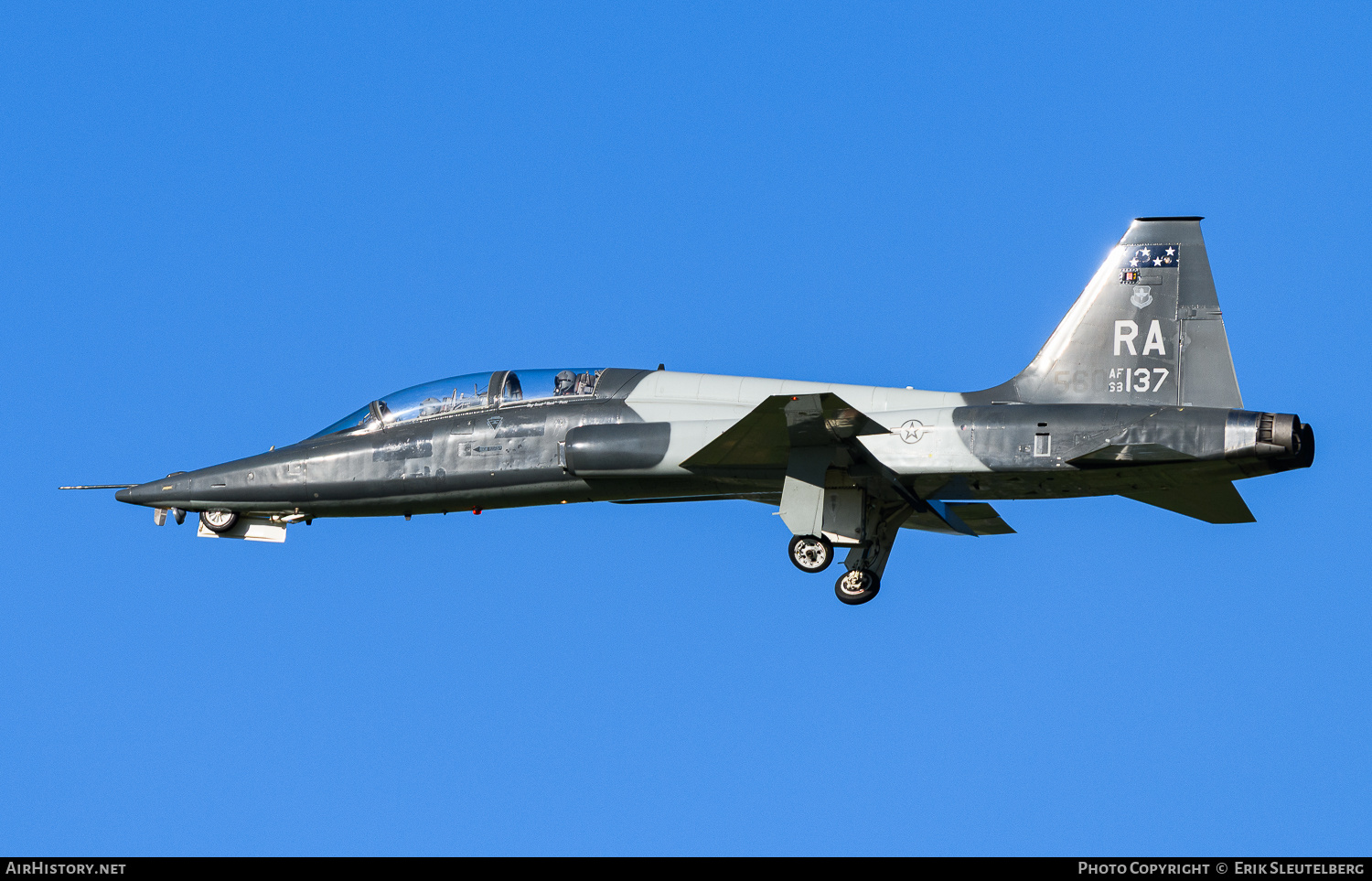 Aircraft Photo of 68-8137 / AF68-137 | Northrop T-38C Talon | USA - Air Force | AirHistory.net #791731