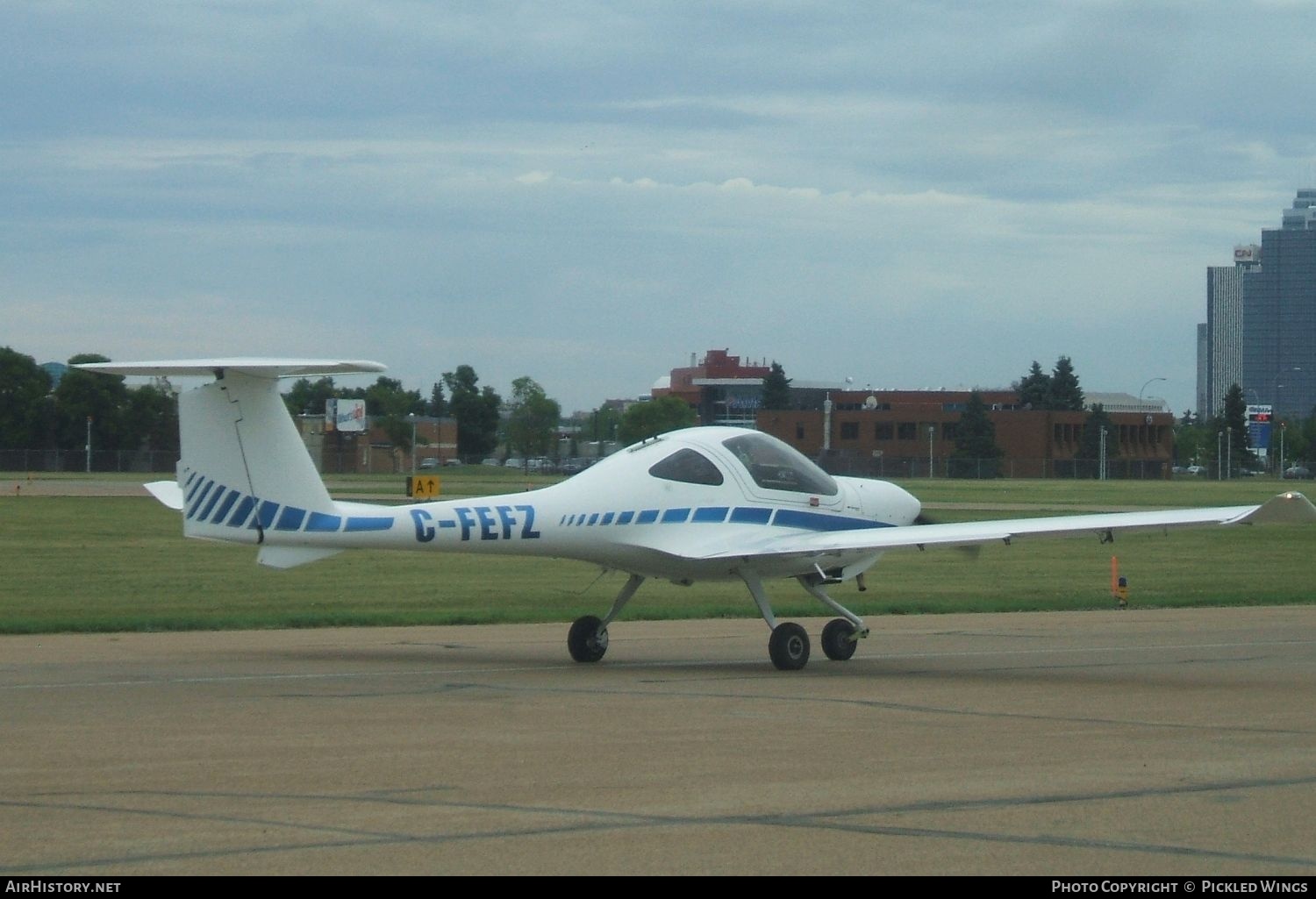 Aircraft Photo of C-FEFZ | Diamond DA20C-1 Eclipse | AirHistory.net #791741