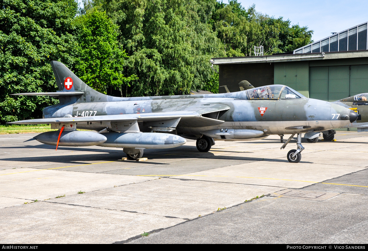 Aircraft Photo of J-4077 | Hawker Hunter F58 | Switzerland - Air Force | AirHistory.net #791744