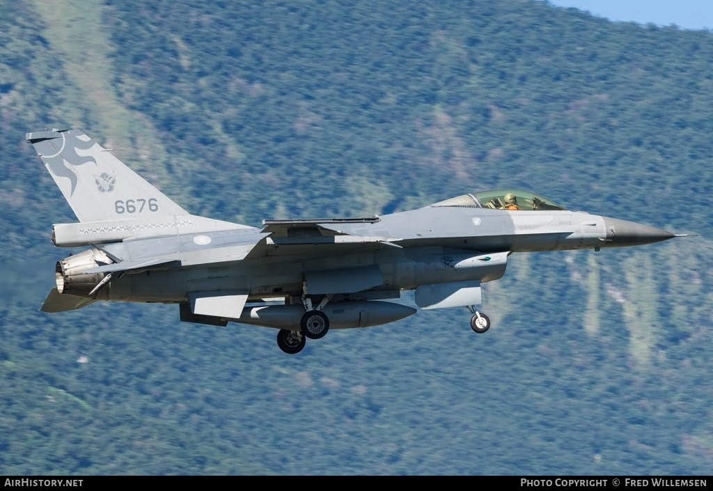 Aircraft Photo of 6676 | General Dynamics F-16A Fighting Falcon | Taiwan - Air Force | AirHistory.net #791749