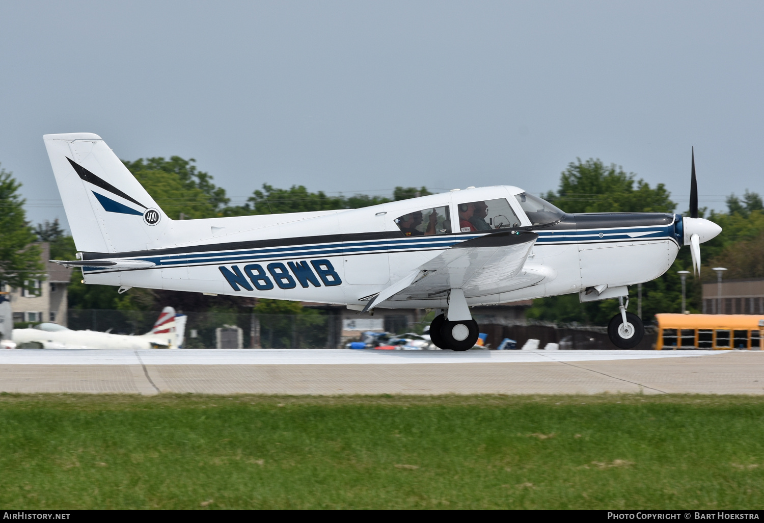Aircraft Photo of N88WB | Piper PA-24-400 Comanche 400 | AirHistory.net #791881