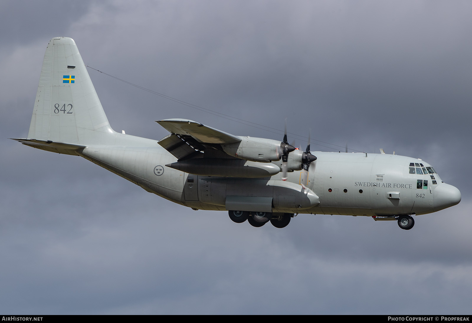 Aircraft Photo of 84002 | Lockheed C-130H Hercules | Sweden - Air Force | AirHistory.net #791988