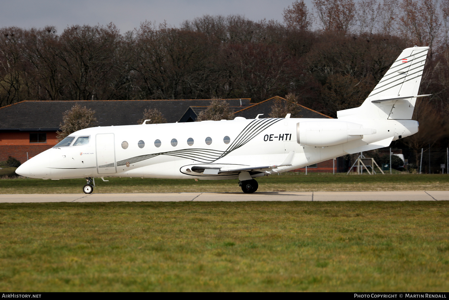 Aircraft Photo of OE-HTI | Israel Aircraft Industries Gulfstream G200 | Țiriac Air | AirHistory.net #792021