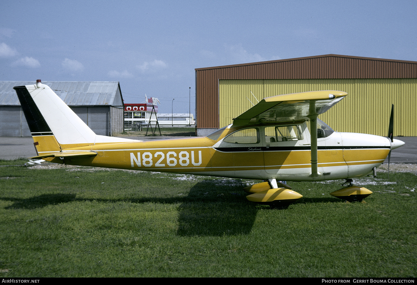 Aircraft Photo of N8268U | Cessna 172F Skyhawk | AirHistory.net #792045