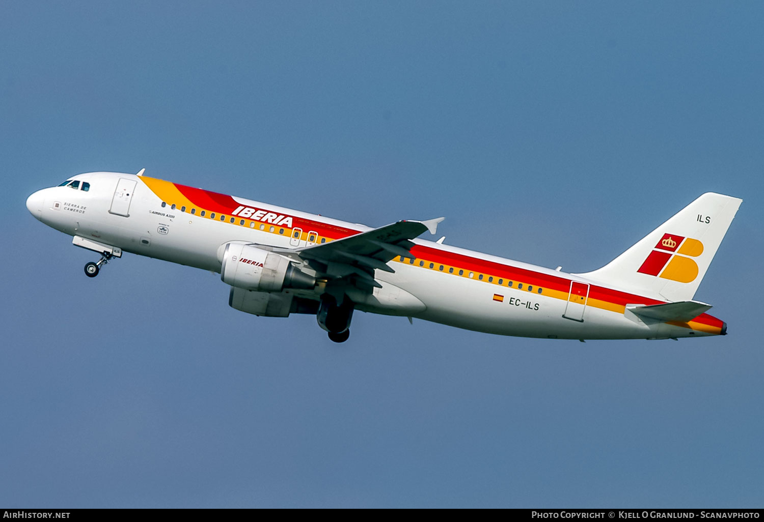 Aircraft Photo of EC-ILS | Airbus A320-214 | Iberia | AirHistory.net #792098