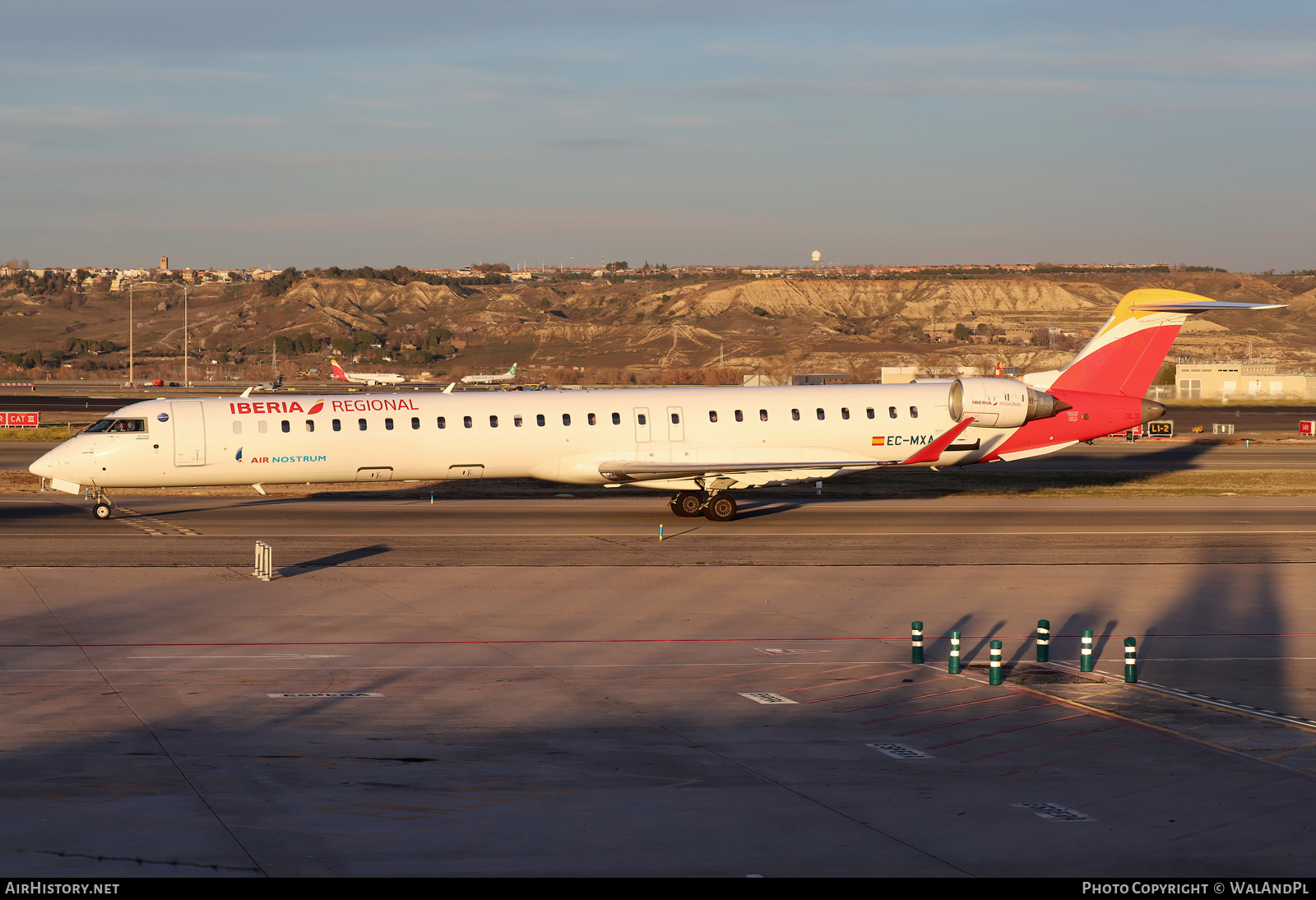 Aircraft Photo of EC-MXA | Bombardier CRJ-1000 (CL-600-2E25) | Iberia Regional | AirHistory.net #792169