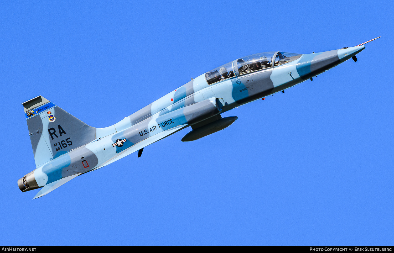 Aircraft Photo of 68-8165 / AF68-165 | Northrop T-38C Talon | USA - Air Force | AirHistory.net #792172