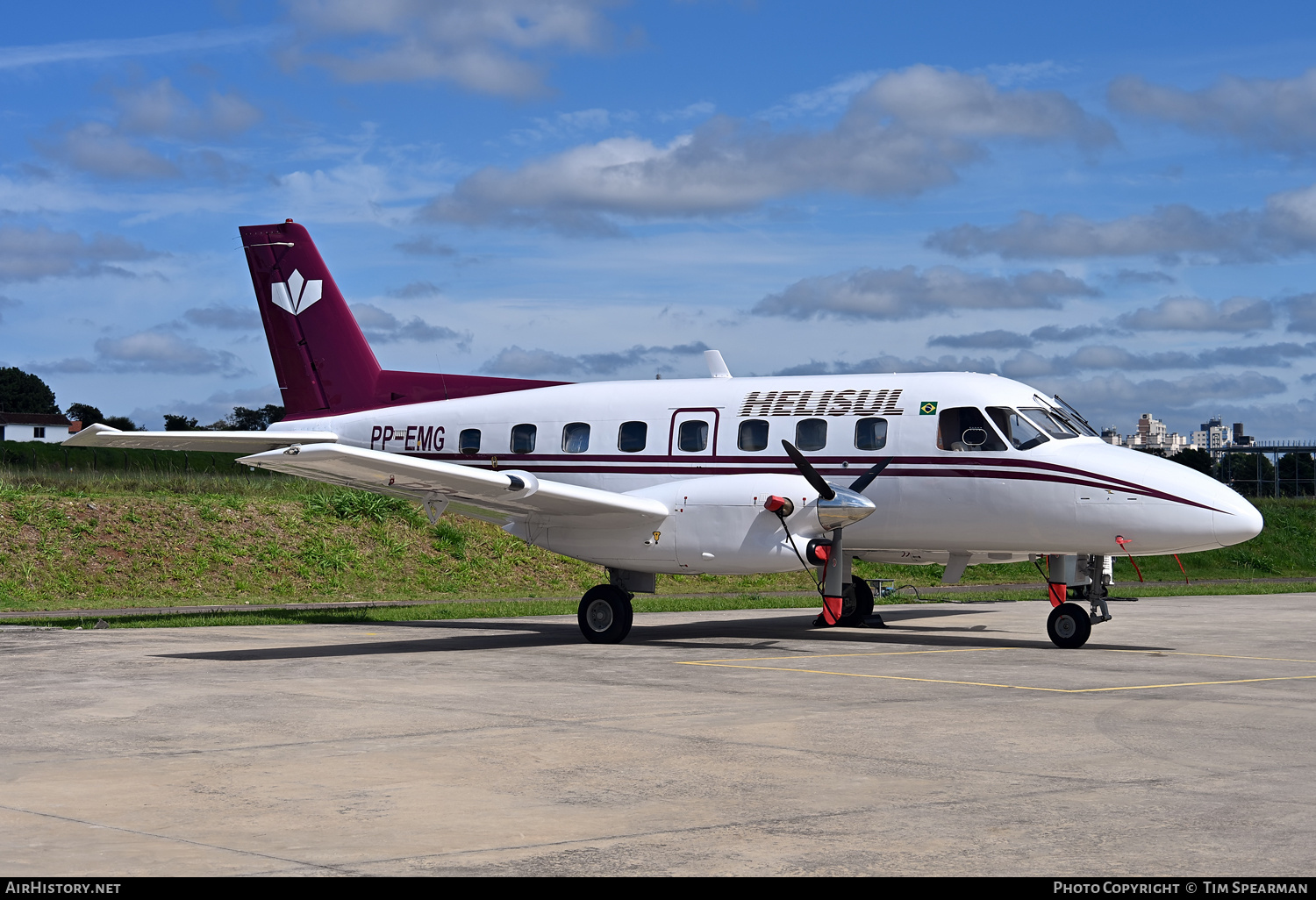Aircraft Photo of PP-EMG | Embraer EMB-110E Bandeirante | Helisul Linhas Aéreas | AirHistory.net #792289