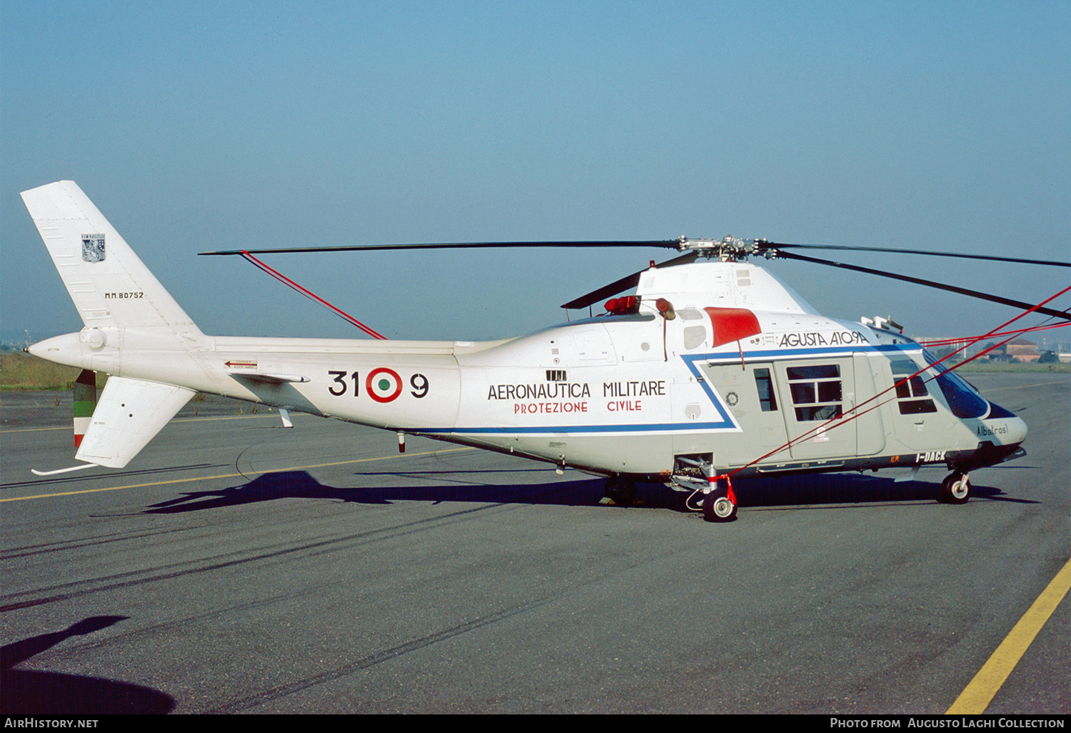 Aircraft Photo of MM80752 / I-DACK | Agusta A-109A | Italy - Air Force | AirHistory.net #792320