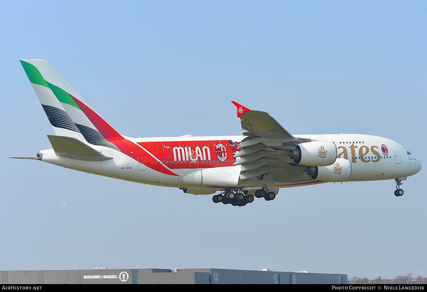 Aircraft Photo of A6-EOK | Airbus A380-861 | Emirates | AirHistory.net #792416