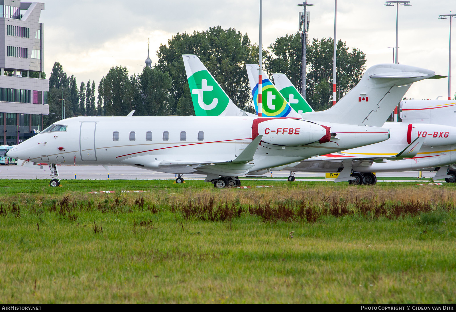 Aircraft Photo of C-FFBE | Bombardier Challenger 350 (BD-100-1A10) | AirHistory.net #792499