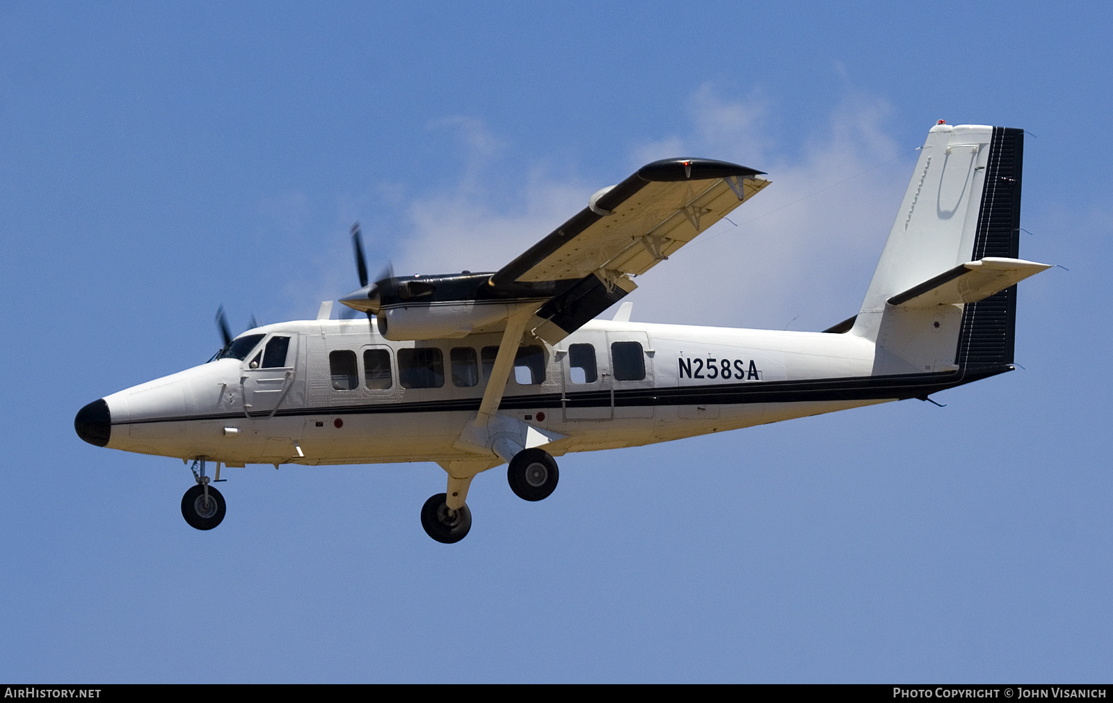 Aircraft Photo of N258SA | De Havilland Canada DHC-6-300 VistaLiner | AirHistory.net #792558