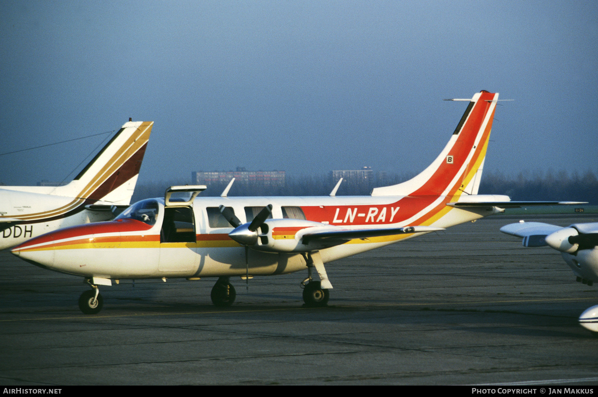 Aircraft Photo of LN-RAY | Piper Aerostar 601P | AirHistory.net #792659