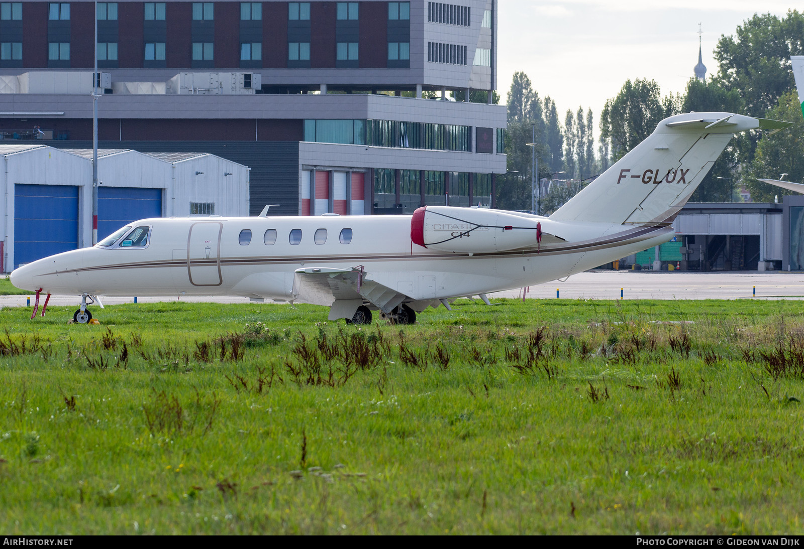 Aircraft Photo of F-GLUX | Cessna 525C CitationJet CJ4 | AirHistory.net #792679