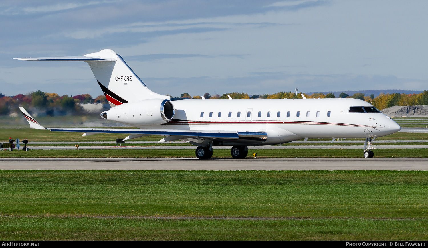 Aircraft Photo of C-FKRE | Bombardier Global 5000 (BD-700-1A11) | AirHistory.net #792682