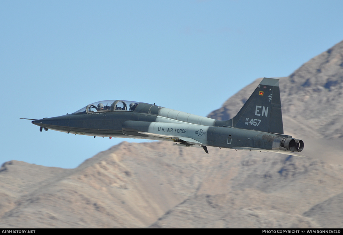 Aircraft Photo of 65-10457 / AF65-457 | Northrop AT-38B Talon | USA - Air Force | AirHistory.net #792696