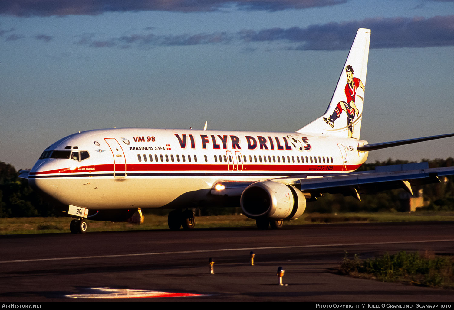 Aircraft Photo of LN-BRI | Boeing 737-405 | Braathens SAFE | AirHistory.net #792795