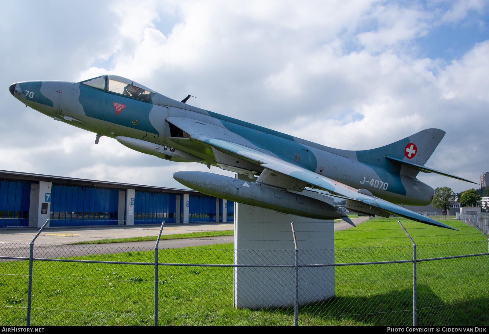 Aircraft Photo of J-4070 | Hawker Hunter F58 | Switzerland - Air Force | AirHistory.net #792844