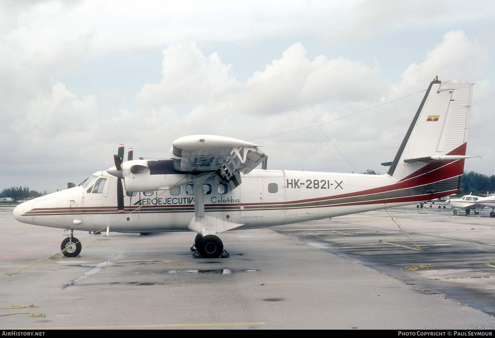 Aircraft Photo of HK-2821-X | De Havilland Canada DHC-6-300 Twin Otter | Aeroejecutivos | AirHistory.net #792932