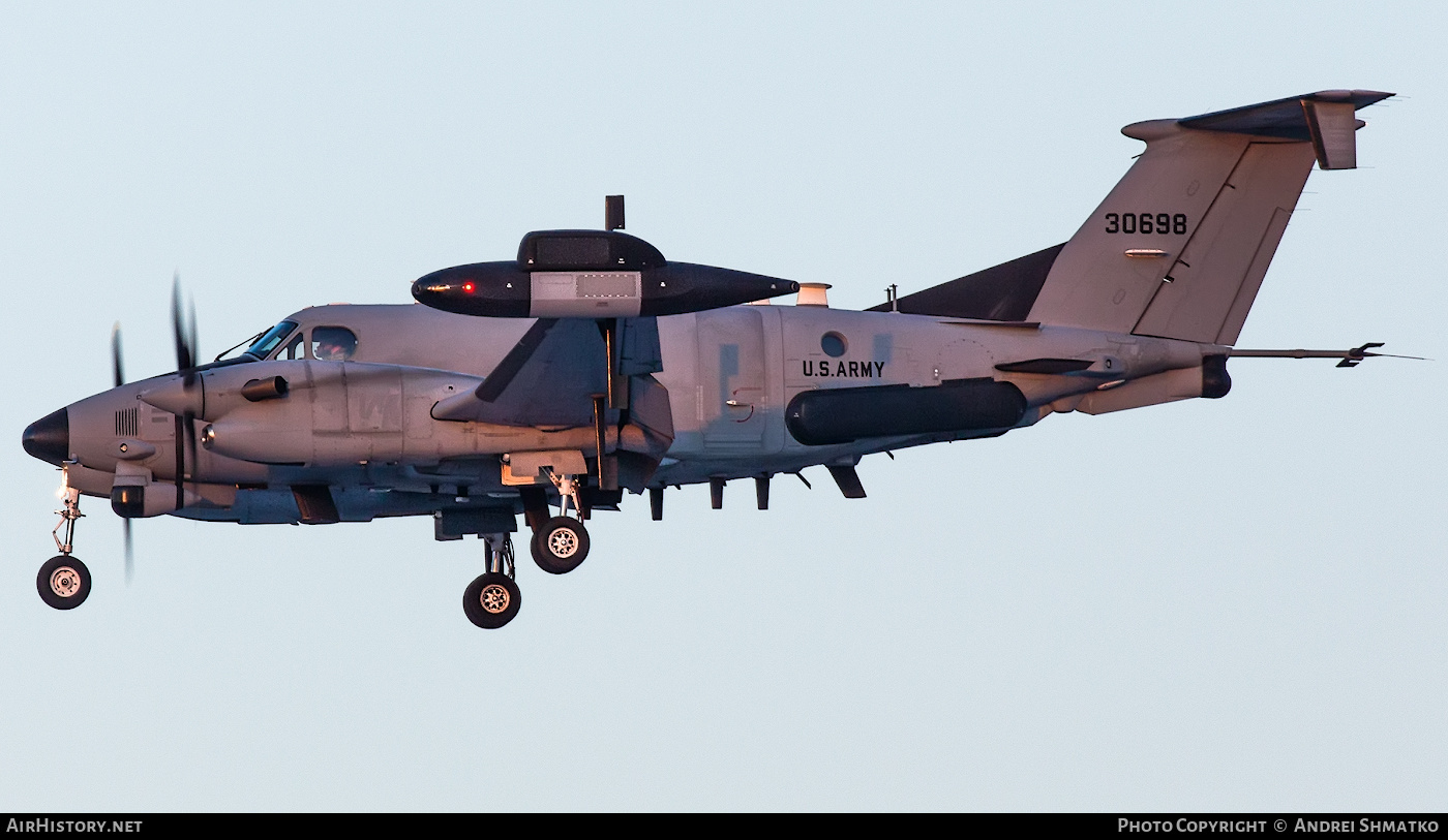 Aircraft Photo of 93-0698 / 30698 | Beech RC-12X Huron (A200CT) | USA - Army | AirHistory.net #793324
