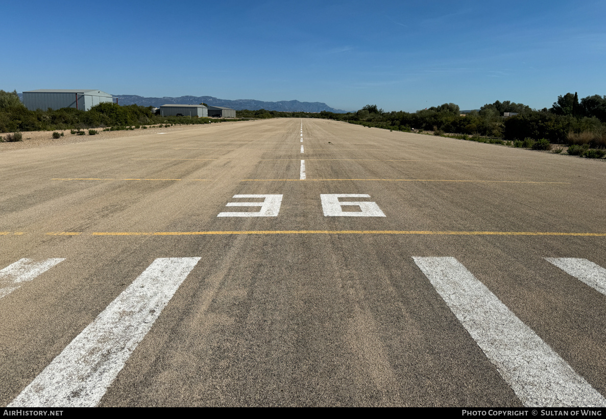 Airport photo of Vinaròs - Aeroclub Maestrat Vinaròs in Spain | AirHistory.net #793493