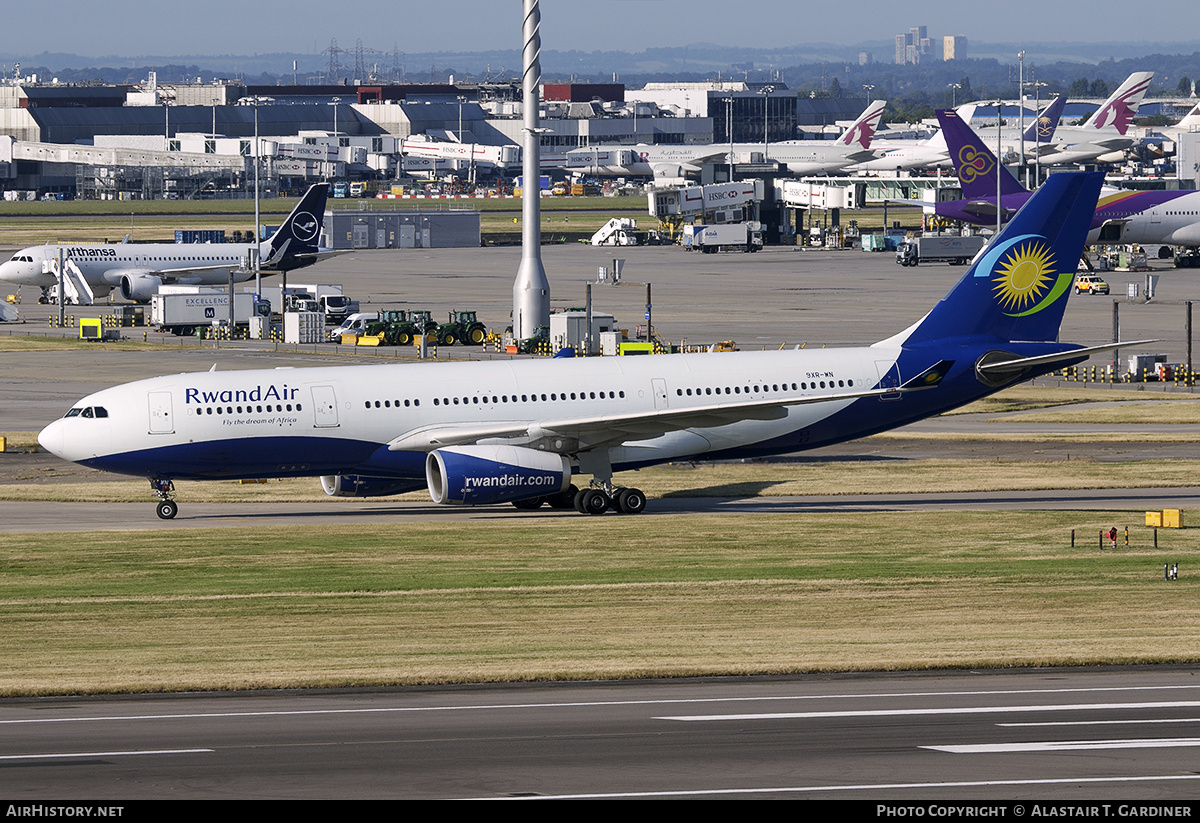 Aircraft Photo of 9XR-WN | Airbus A330-243 | RwandAir | AirHistory.net #793508