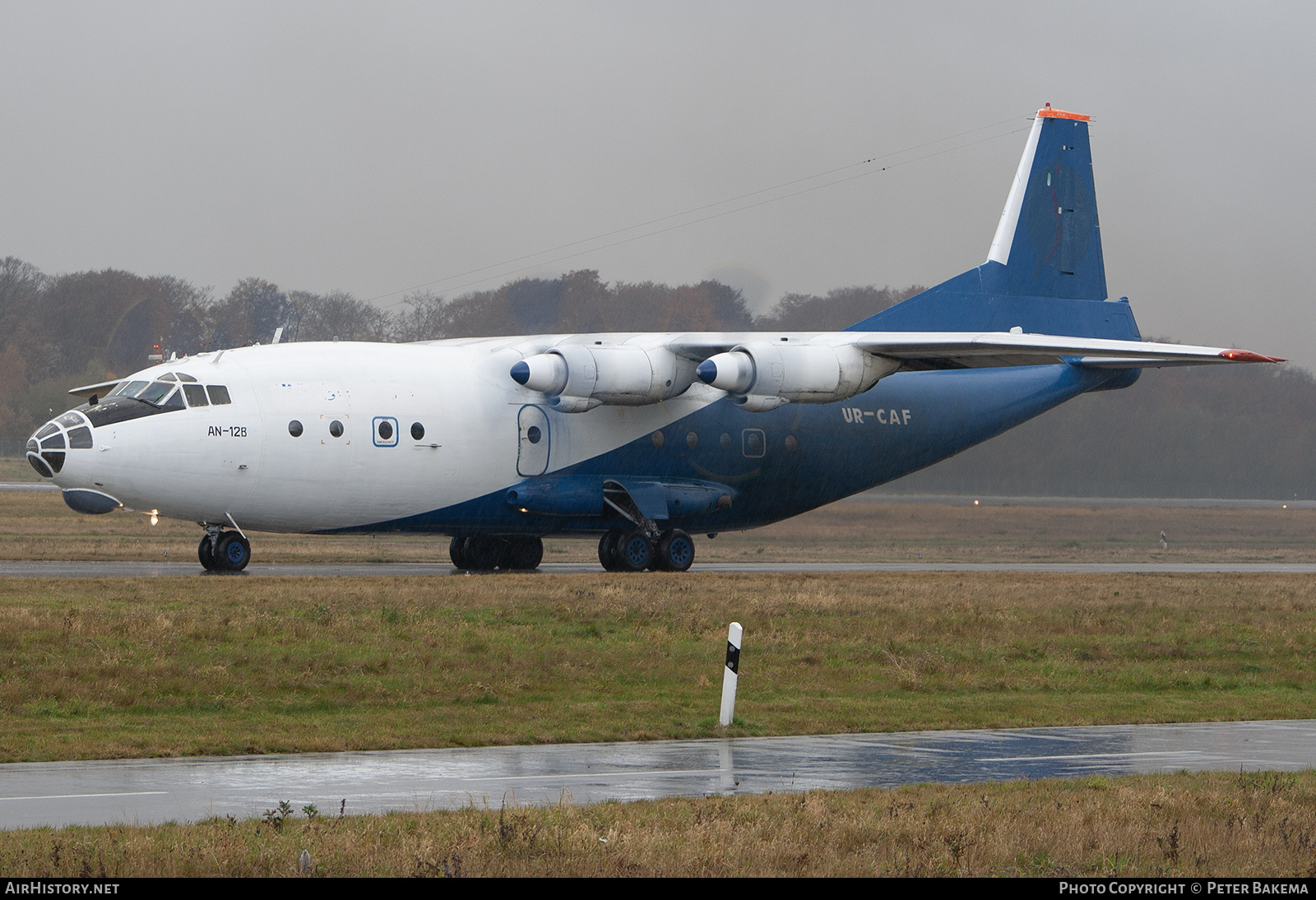 Aircraft Photo of UR-CAF | Antonov An-12B | AirHistory.net #793656