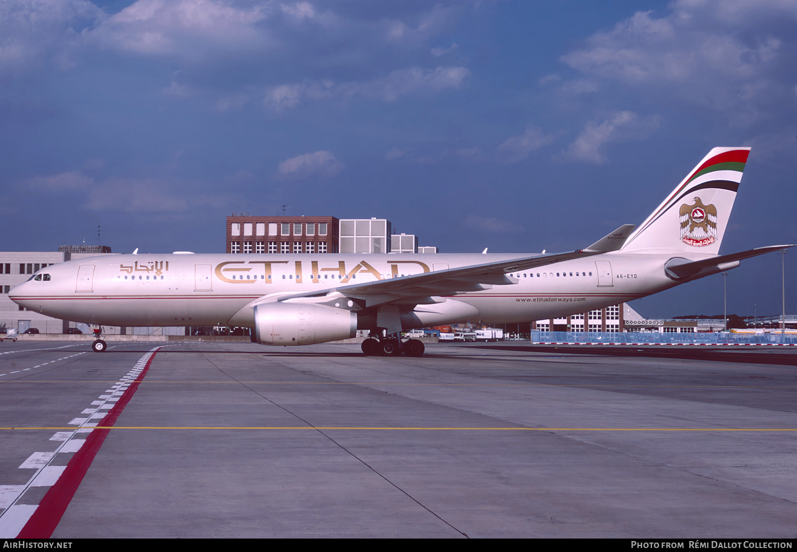 Aircraft Photo of A6-EYD | Airbus A330-243 | Etihad Airways | AirHistory.net #793725
