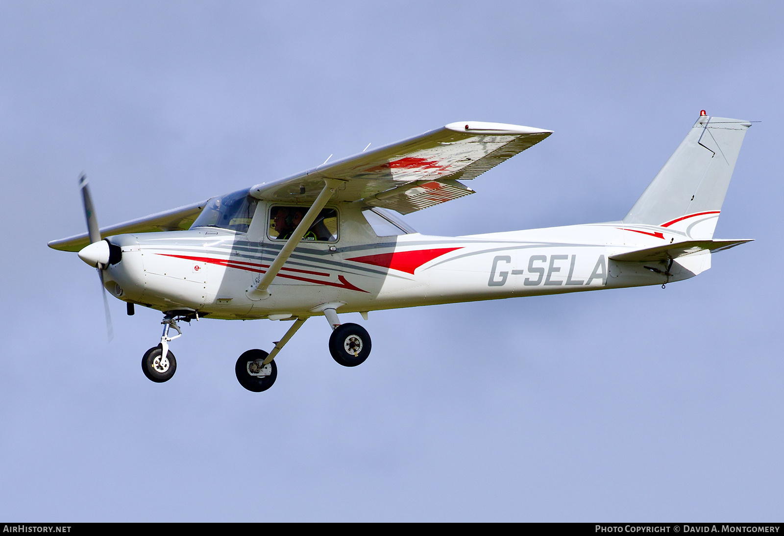 Aircraft Photo of G-SELA | Cessna 152 | AirHistory.net #793765
