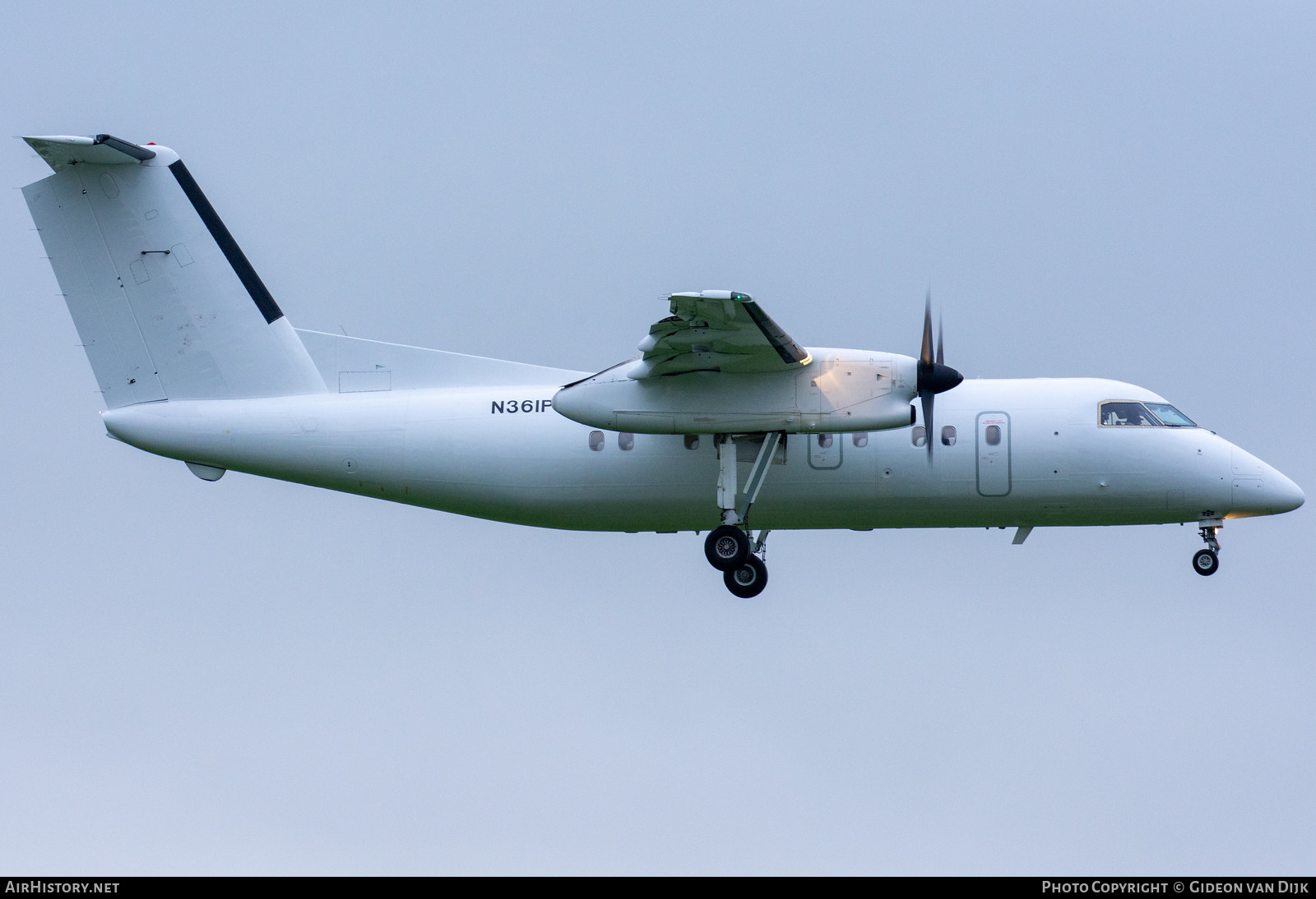 Aircraft Photo of N361PH | Bombardier DHC-8-202Q Dash 8 | AirHistory.net #793818