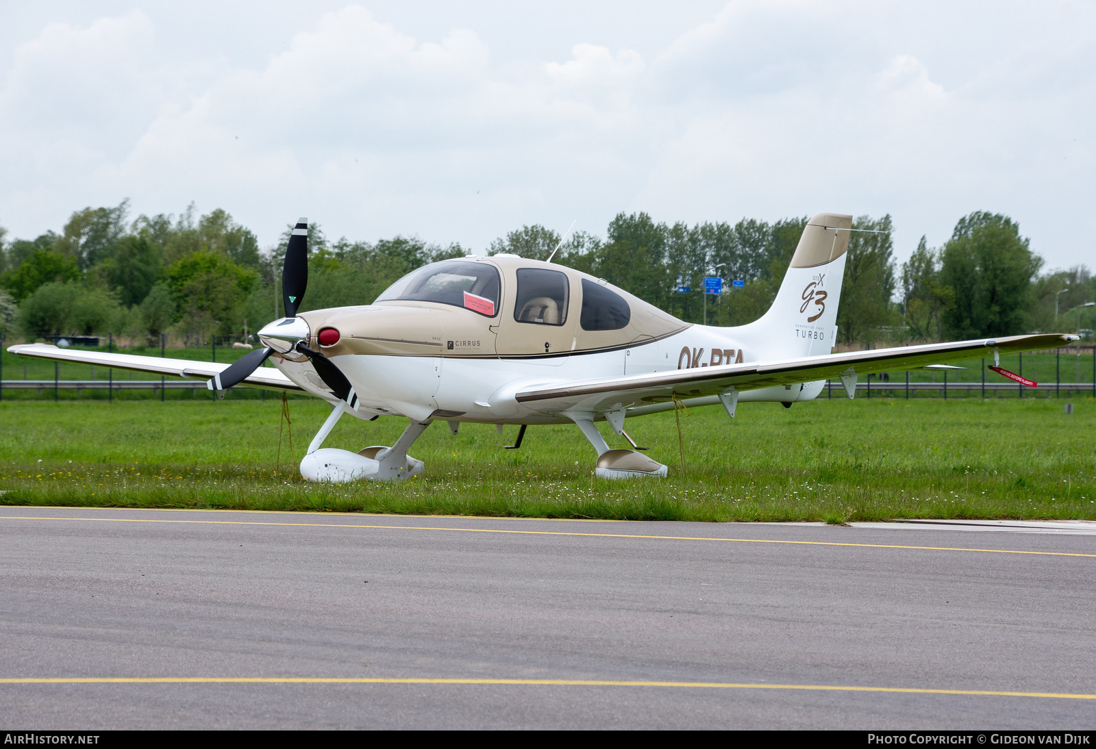 Aircraft Photo of OK-RTA | Cirrus SR-22 G3-GTSX Turbo | AirHistory.net #793839