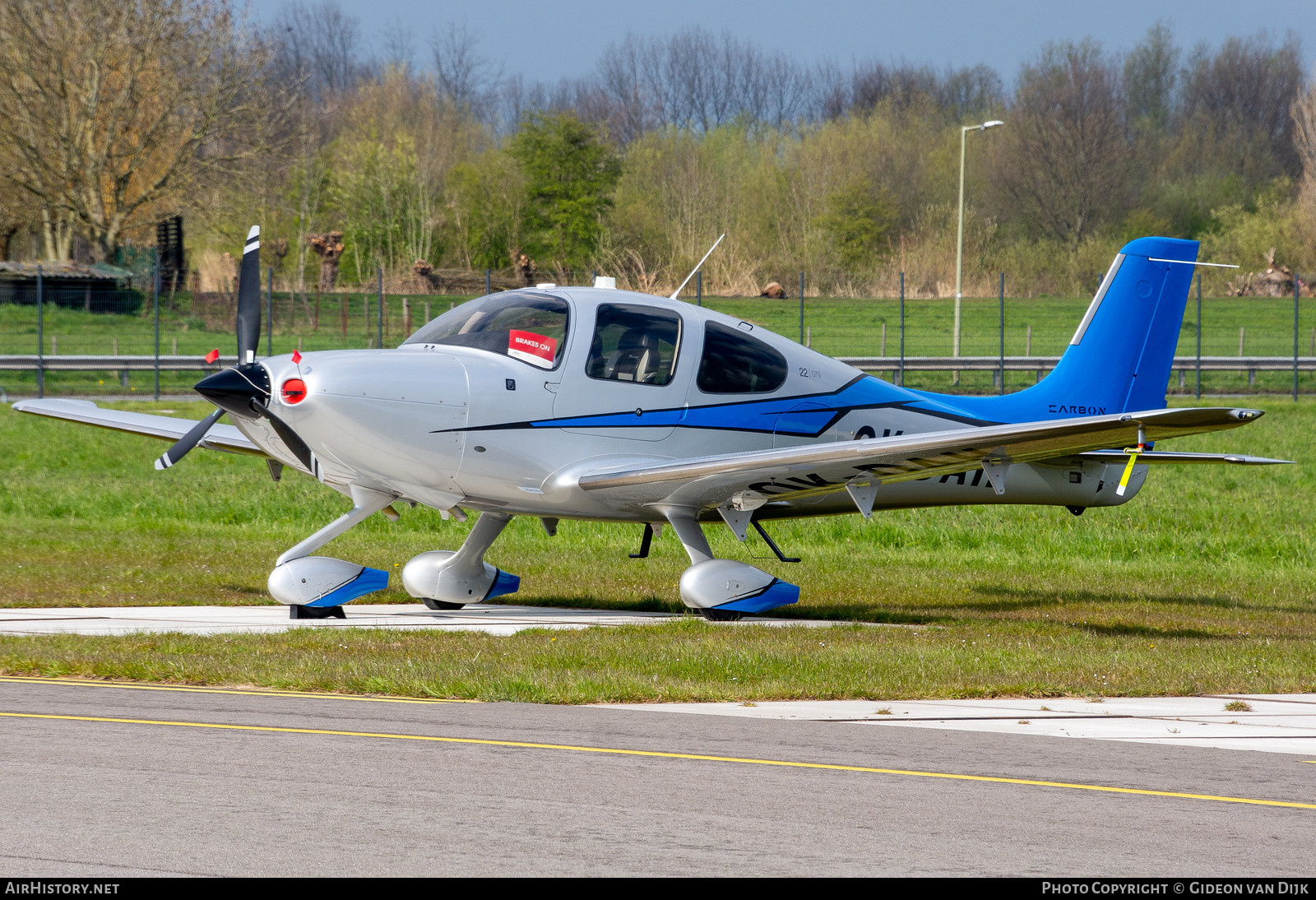 Aircraft Photo of OK-DAH | Cirrus SR-22 G5-GTS Carbon | AirHistory.net #793856